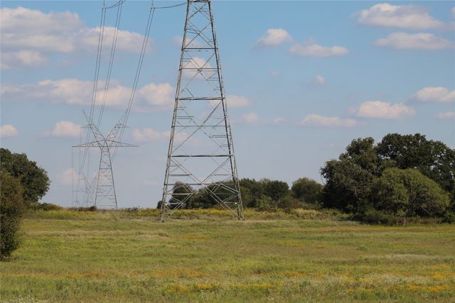 1179 CR 1470, Chico, TX 76431