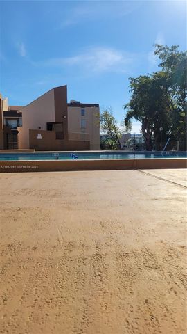 706 NW 87th Ave 312, Miami, FL 33172