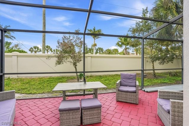 7576 Bristol CIR, Naples, FL 34120