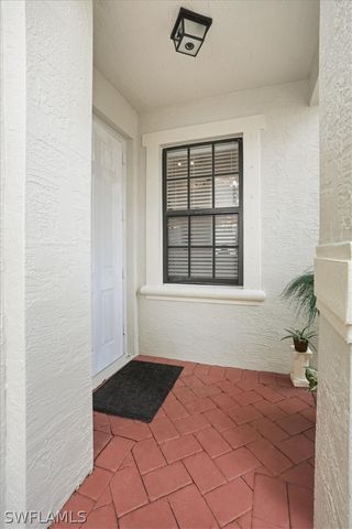 7576 Bristol CIR, Naples, FL 34120