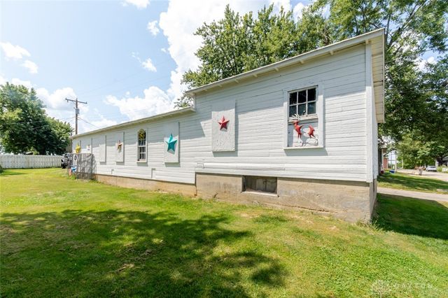 204 S Elm Street, Farmersville, OH 45325