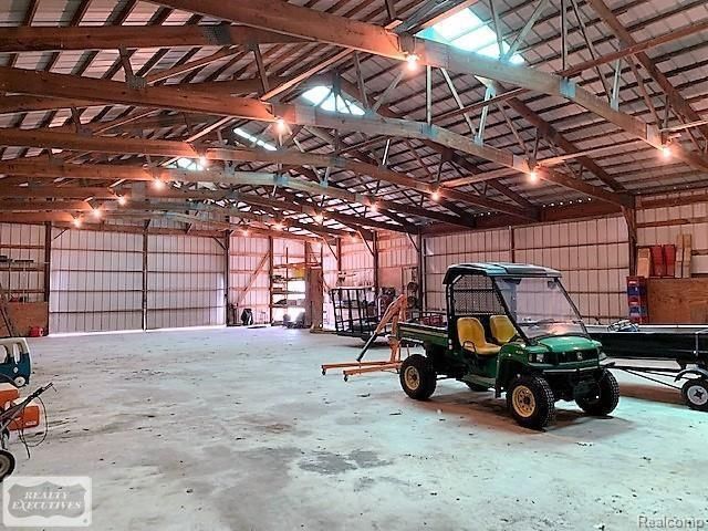 8840 Marquette Road, Wales, MI 48027