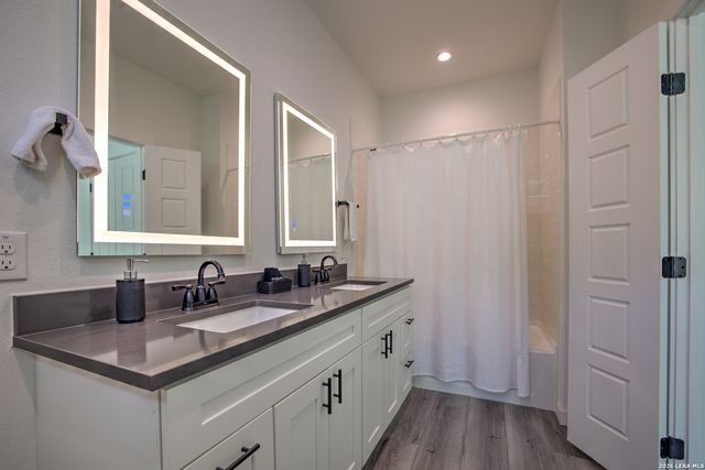 1827 Live Oak, Canyon Lake, TX 78133