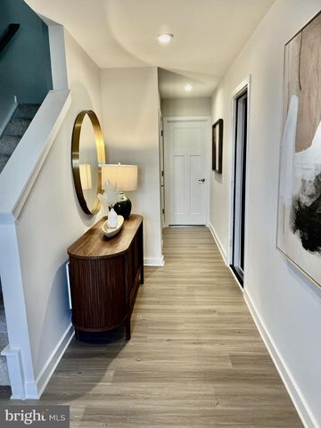 61 ZANDER RD, Inwood, WV 25428