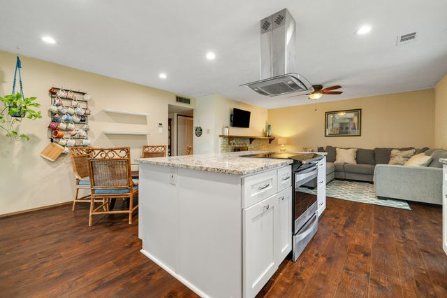 1013 Whitehall Drive, Plano, TX 75023