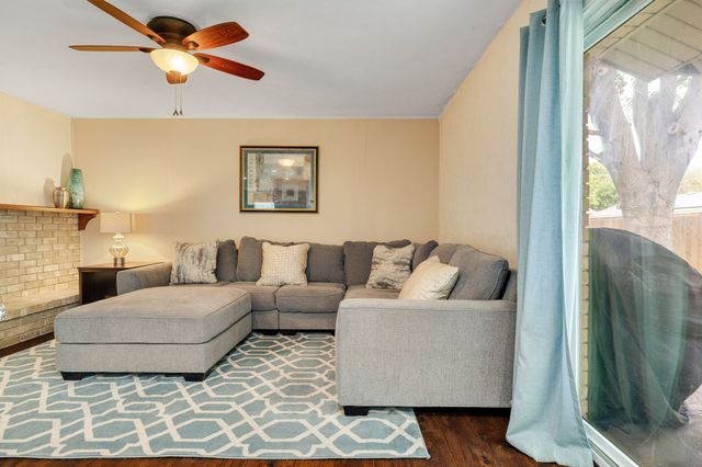 1013 Whitehall Drive, Plano, TX 75023