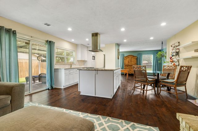 1013 Whitehall Drive, Plano, TX 75023