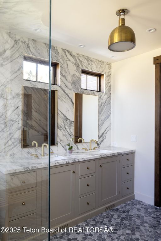 725 N BAR Y Road, Jackson, WY 83001 photo 20