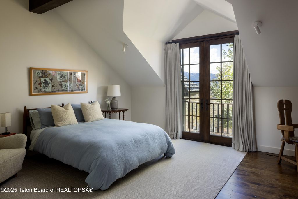 725 N BAR Y Road, Jackson, WY 83001 photo 22