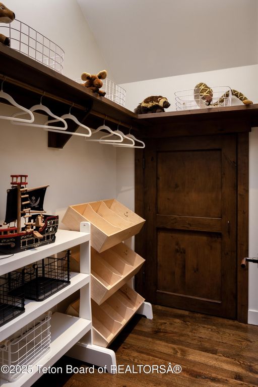 725 N BAR Y Road, Jackson, WY 83001 photo 26