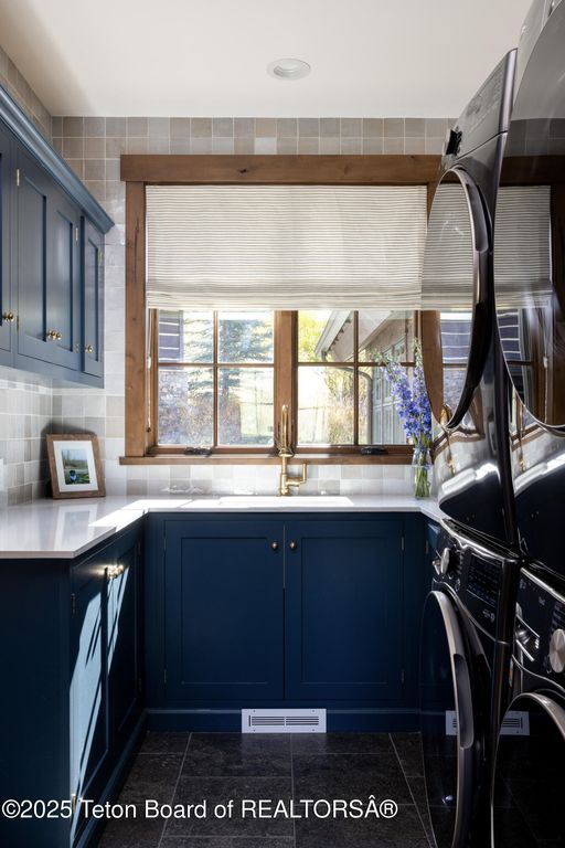 725 N BAR Y Road, Jackson, WY 83001 photo 29