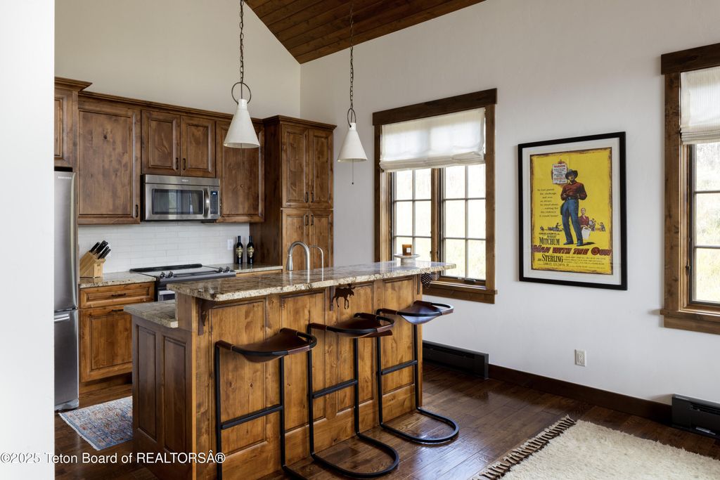 725 N BAR Y Road, Jackson, WY 83001 photo 32