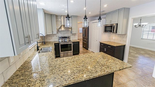 3801 DURANT ROAD, Valrico, FL 33596