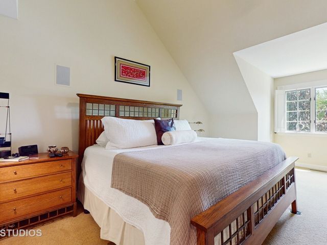 11236 Dorham Lane, Woodstock, IL 60098