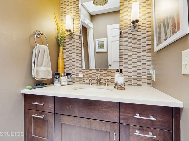 11236 Dorham Lane, Woodstock, IL 60098