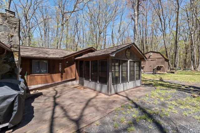 25 Canal Road, Wurtsboro, NY 12790