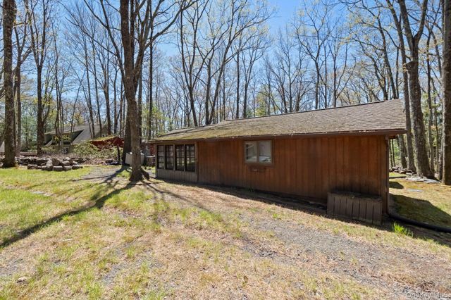 25 Canal Road, Wurtsboro, NY 12790
