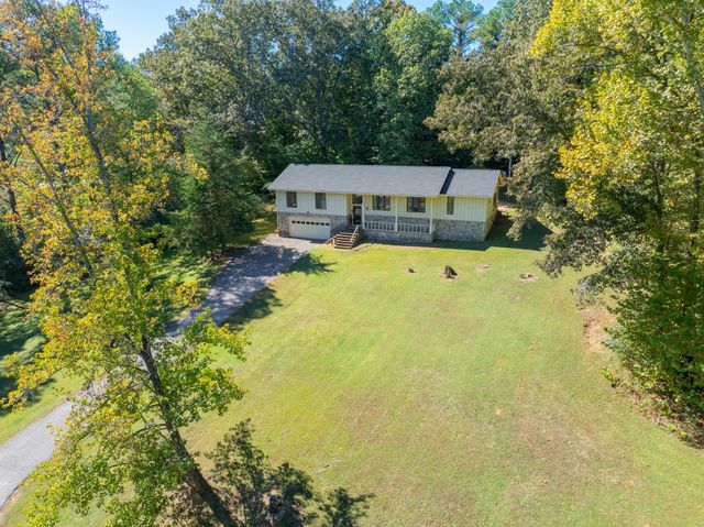 326 Dogwood Dr, Decaturville, TN 38329