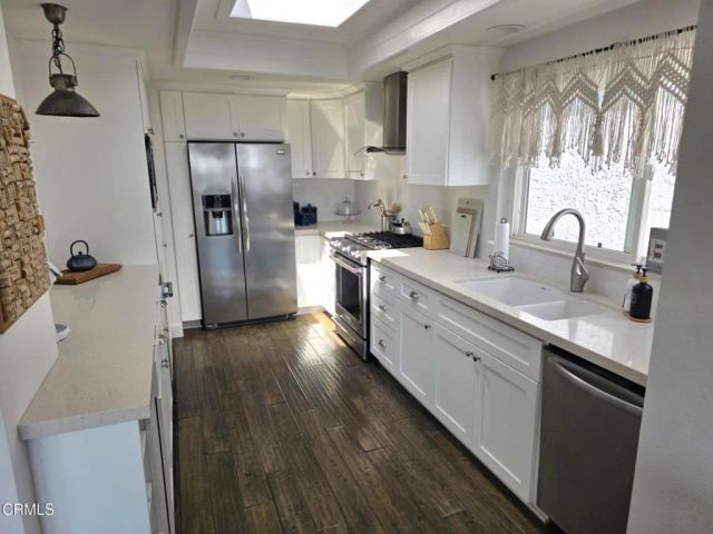 258 Whitecap Court, Port Hueneme, CA 93041