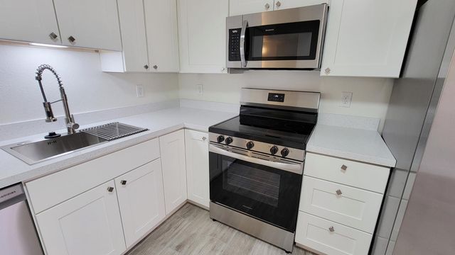 6203 E Glencove Street 3, Mesa, AZ 85205