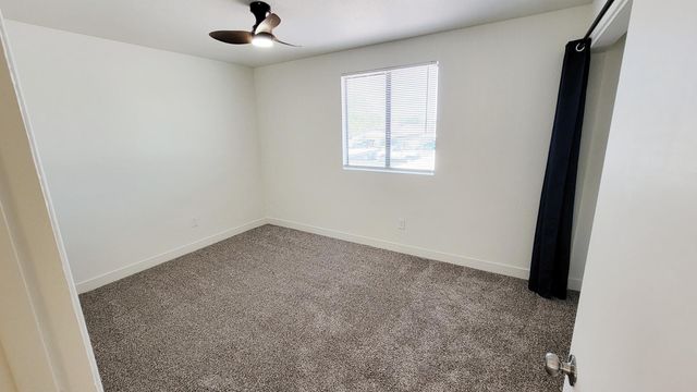 6203 E Glencove Street 3, Mesa, AZ 85205