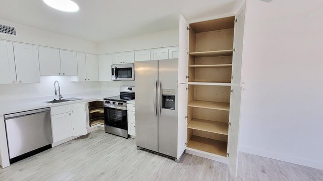 6203 E Glencove Street 3, Mesa, AZ 85205