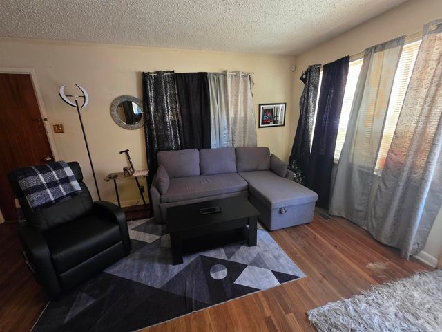 27 Barbara Circle, Little Rock, AR 72204