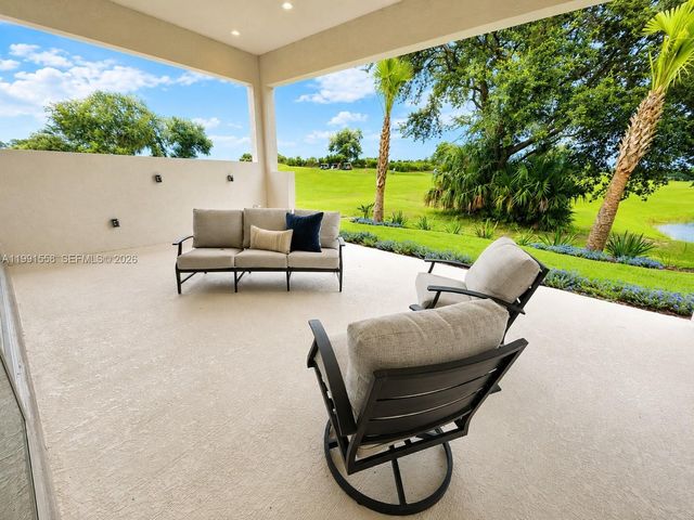 177 Aspen Way, Palm Coast, FL 32137