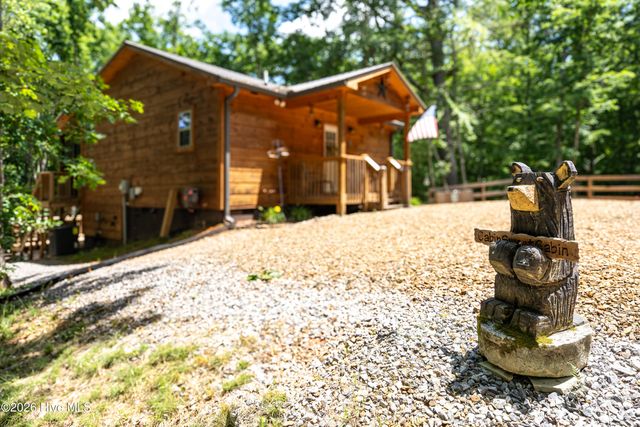 297 Summitt Lane, Murphy, NC 28906