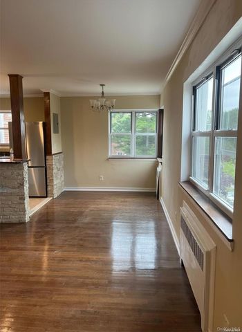 196-23 Dunton Avenue 2B, Holliswood, NY 11423
