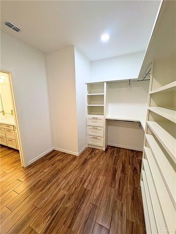 3300 E Bella Vista Avenue, Alton, TX 78573