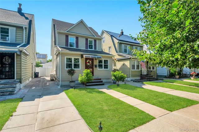 88-20 241st Street, Bellerose, NY 11426