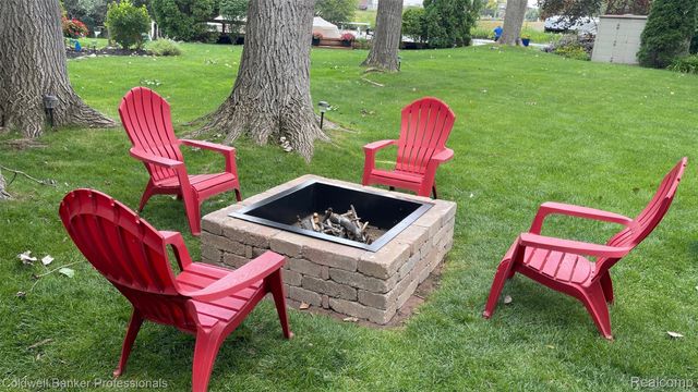 3410 Benstein Road, Commerce Charter Township, MI 48382