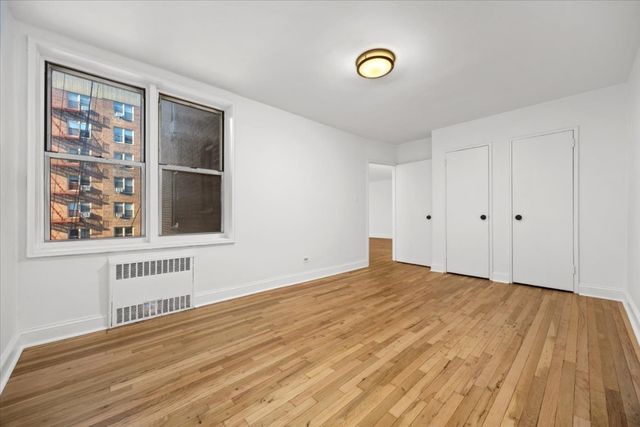 6730 Clyde St Apt 3B, New York City, NY 11375