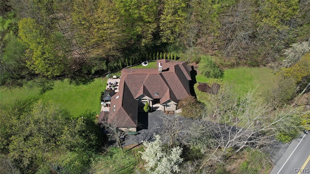 6284 Quintard Road, Dewitt, NY 13078
