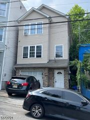 135 N 3Rd St 2, Paterson City, NJ 07522
