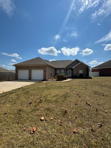 379 Hannah, Daleville, AL 36322