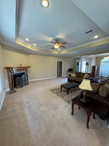 379 Hannah, Daleville, AL 36322