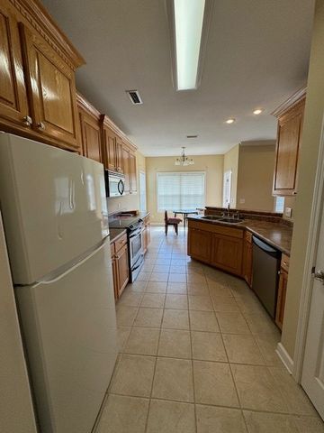 379 Hannah, Daleville, AL 36322