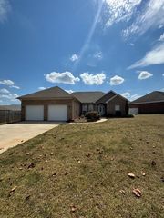 379 Hannah, Daleville, AL 36322