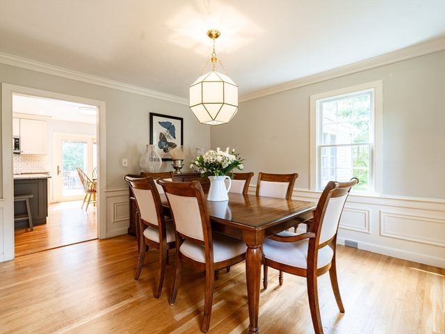 17 Gardner Rd, Duxbury, MA 02332