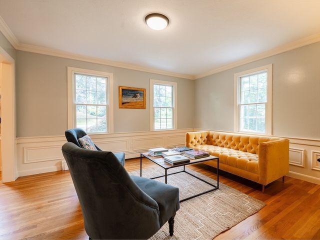 17 Gardner Rd, Duxbury, MA 02332