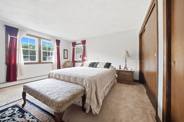 9 Sparhawk Dr, Burlington, MA 01803