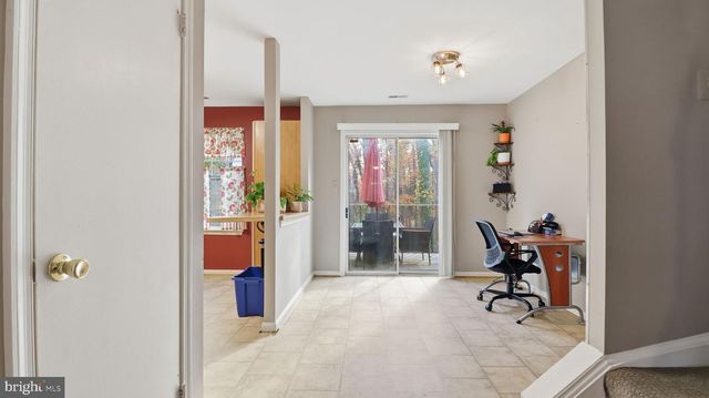 7631 S ARBORY LN #360, Laurel, MD 20707