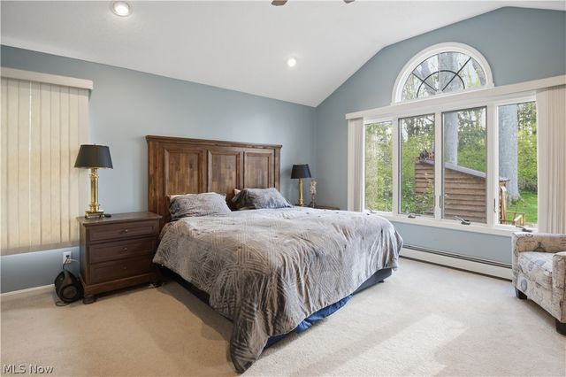 4499 Dover Center Road, North Olmsted, OH 44070