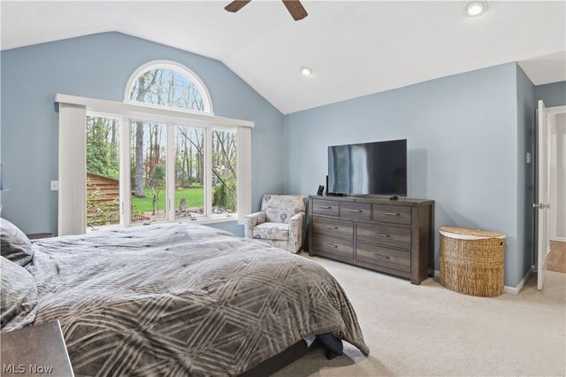 4499 Dover Center Road, North Olmsted, OH 44070