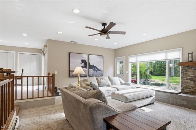 4499 Dover Center Road, North Olmsted, OH 44070