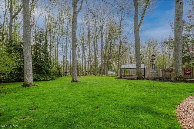 4499 Dover Center Road, North Olmsted, OH 44070