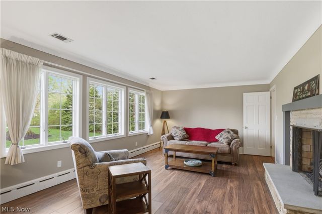 4499 Dover Center Road, North Olmsted, OH 44070