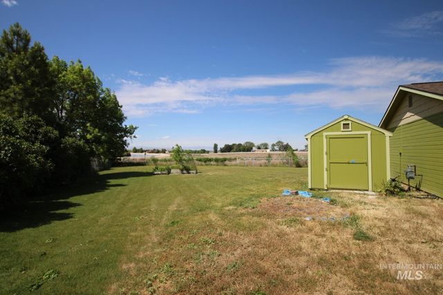 10750 W Fox Brush Dr, Boise, ID 83709